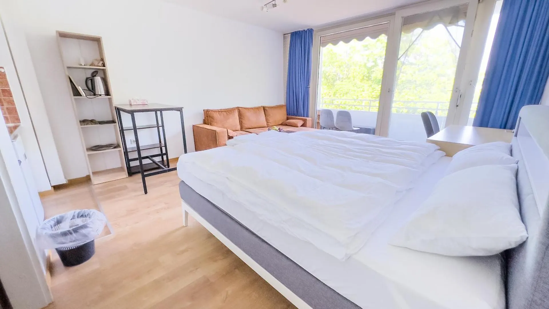 Ruhiges Apartment, Balkon, U-Bahn Múnich 0*,  Alemania